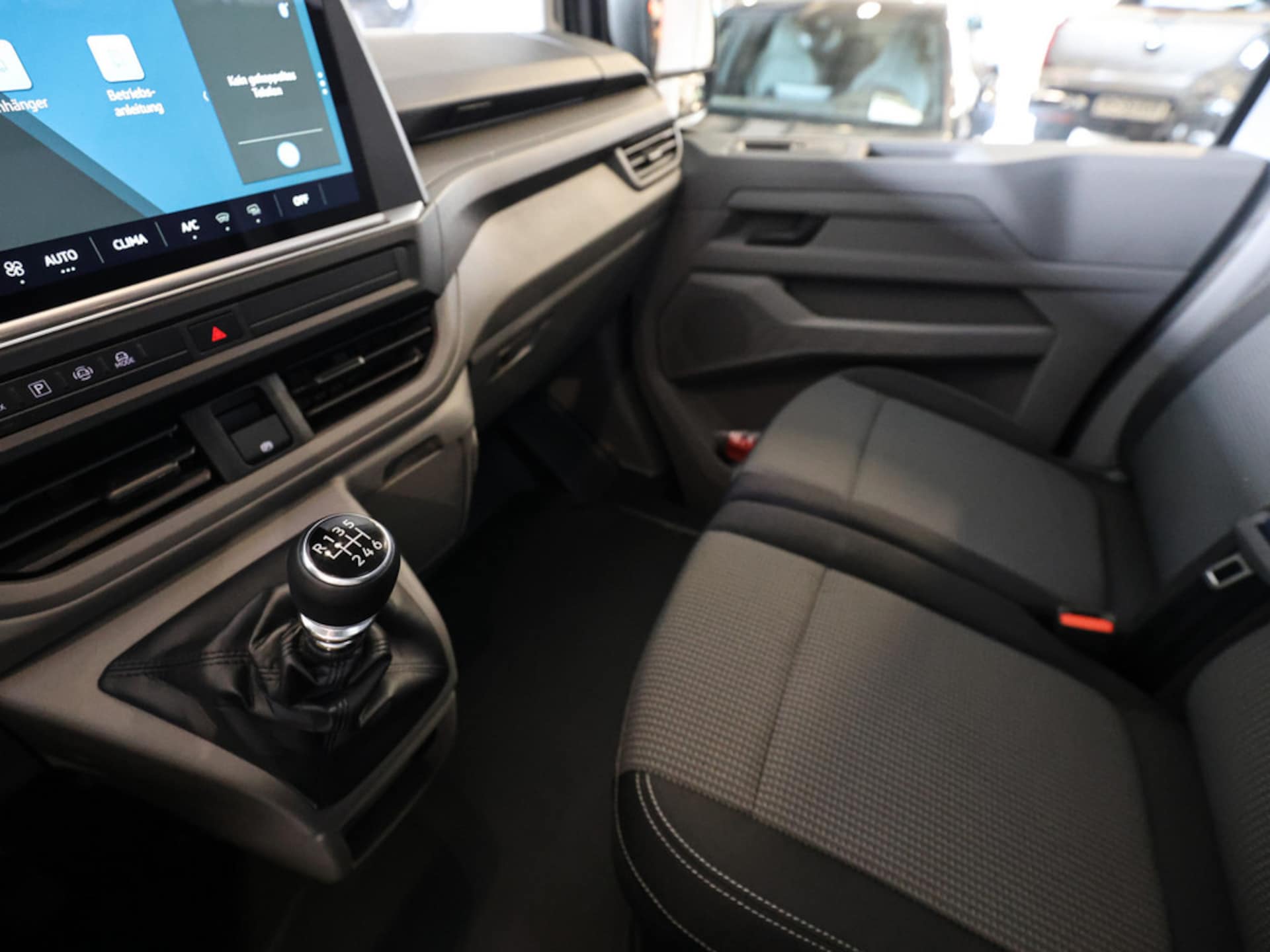 Volkswagen Transporter Kasten kurzer Radstand