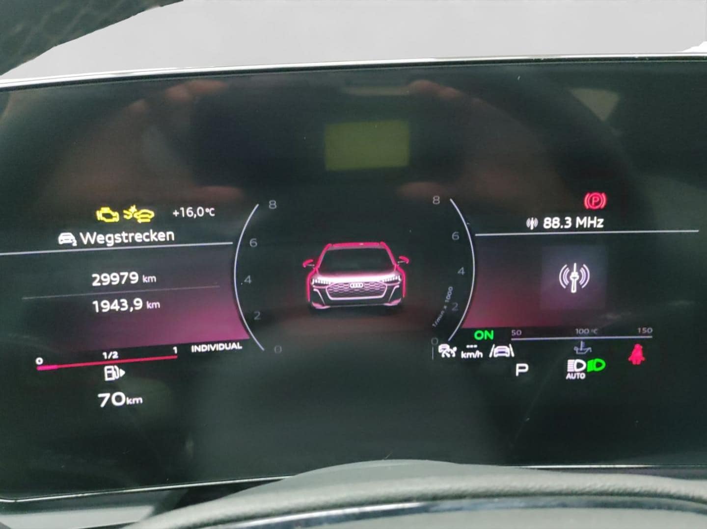 Bild über Audi A5 Avant TFSI quattro S tronic - für weitere Informationen kontaktieren Sie den Audi Partner