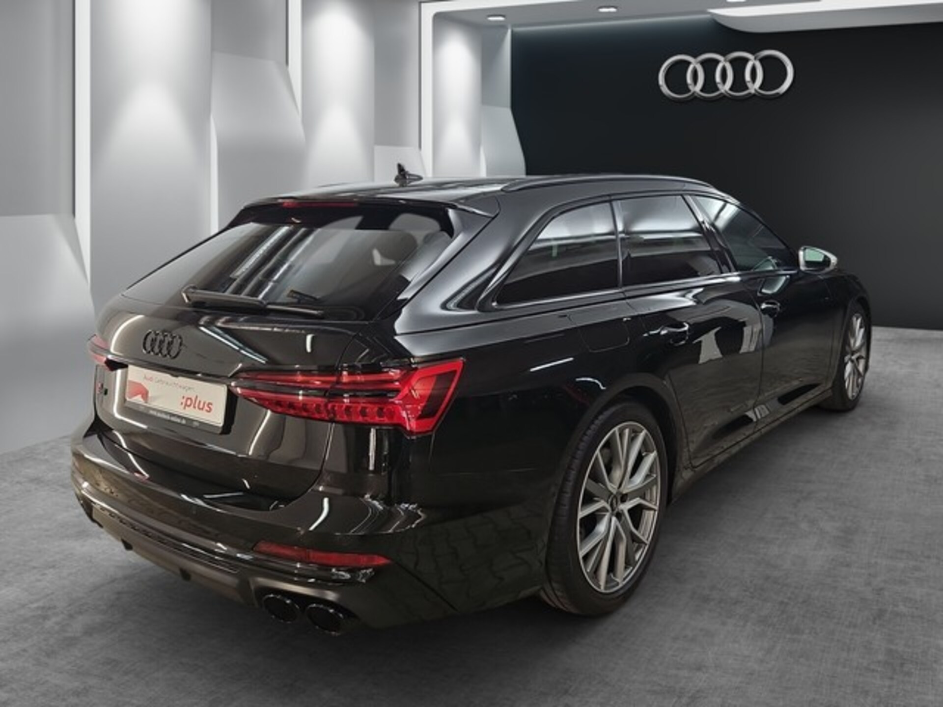 Audi S6 Avant