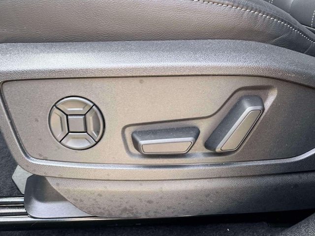 2025 Audi Q5 Premium - Photo 13