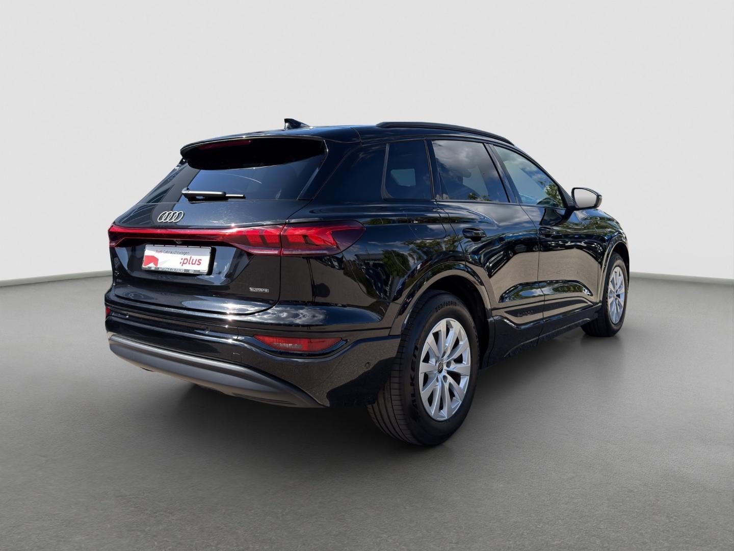 Bild über Audi Q6 SUV e-tron e-tron quattro - für weitere Informationen kontaktieren Sie den Audi Partner