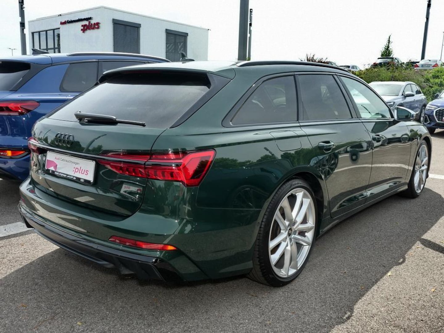 Bild über Audi S6 Avant TDI quattro tiptronic - für weitere Informationen kontaktieren Sie den Audi Partner