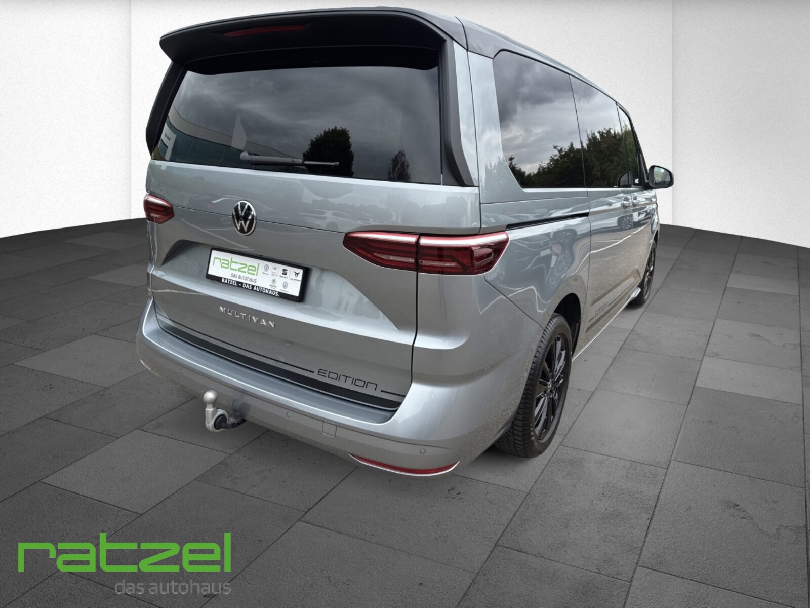 Volkswagen Multivan Langversion – Bild 3