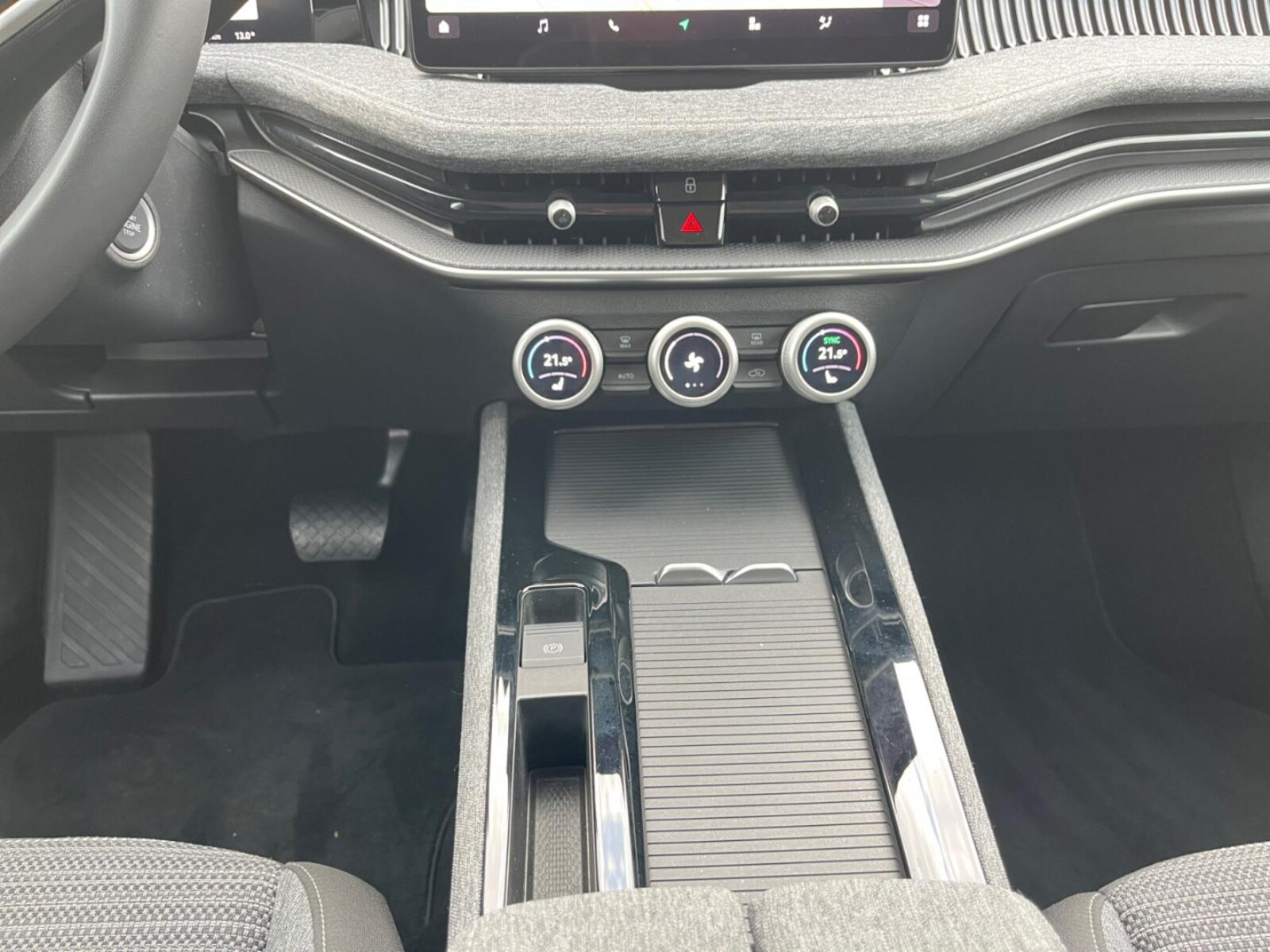 Škoda Superb Combi – Bild 7