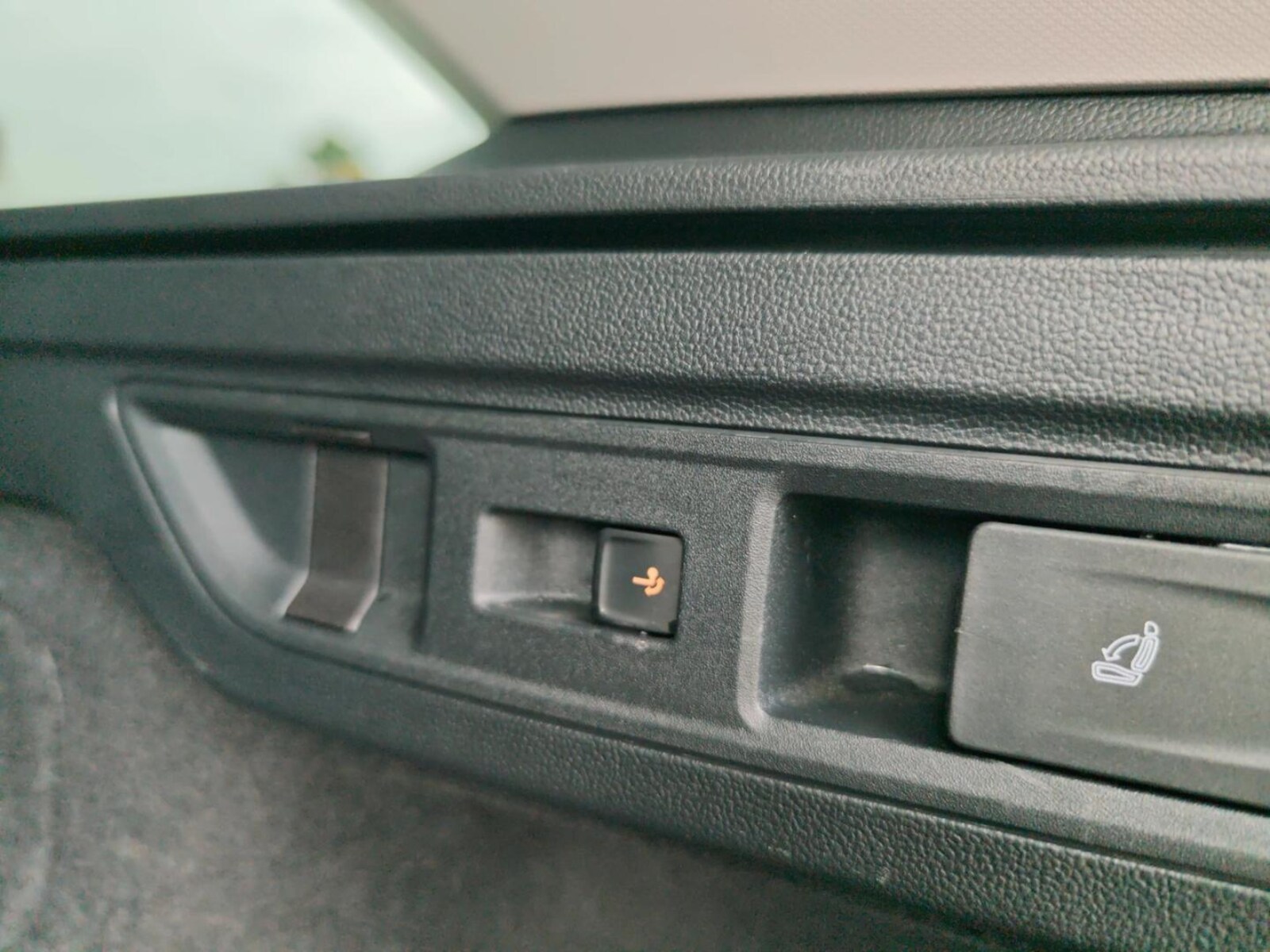Volkswagen Passat – Bild 14