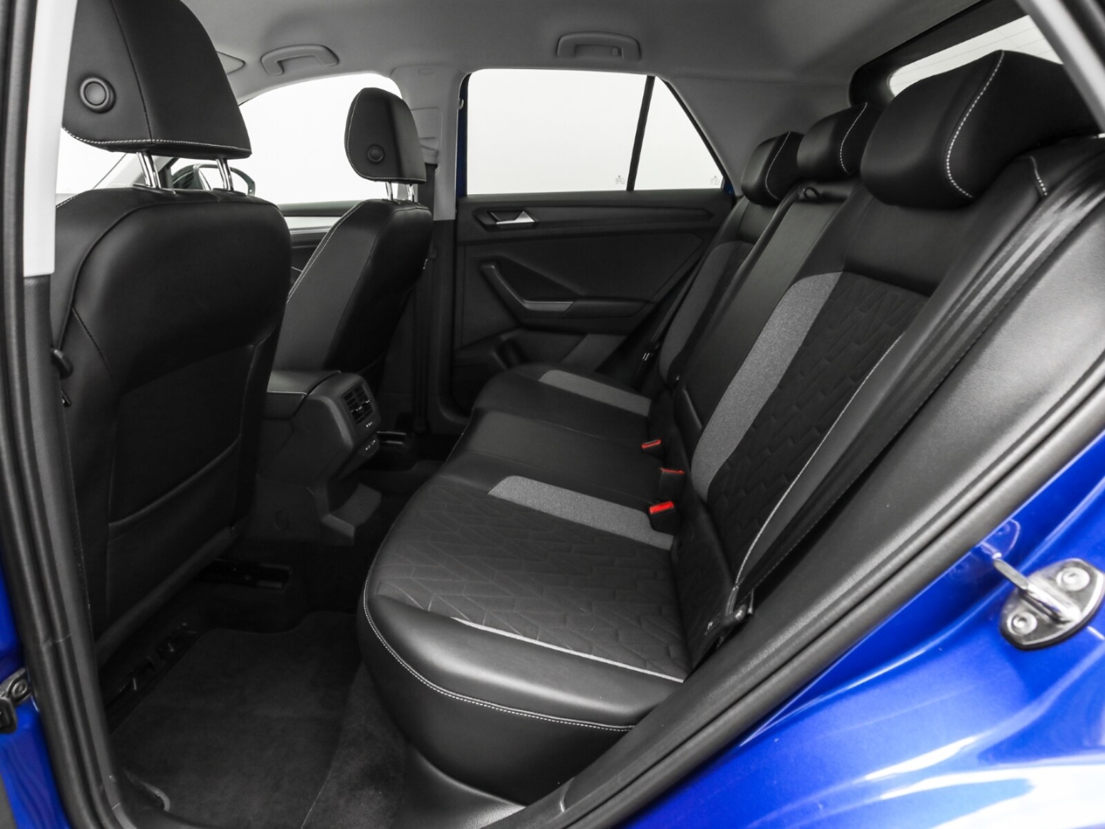 Volkswagen T-Roc – Bild 12