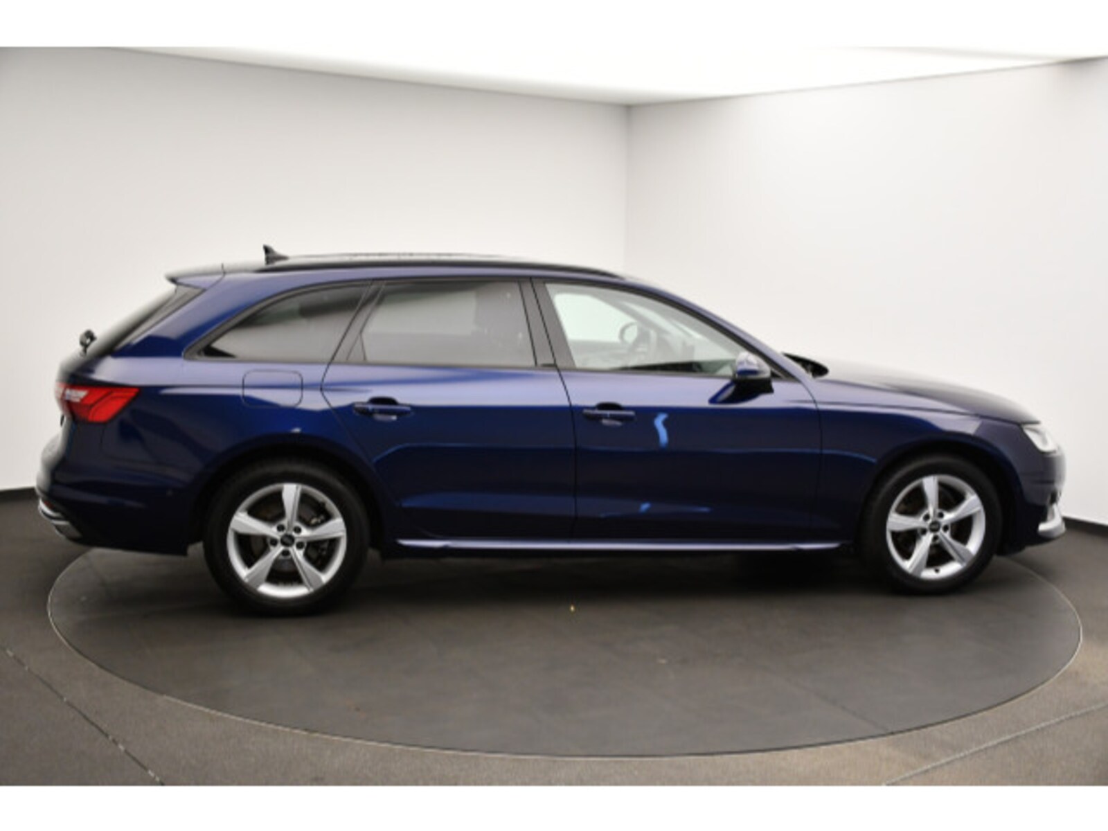 Audi A4 Avant – Bild 16