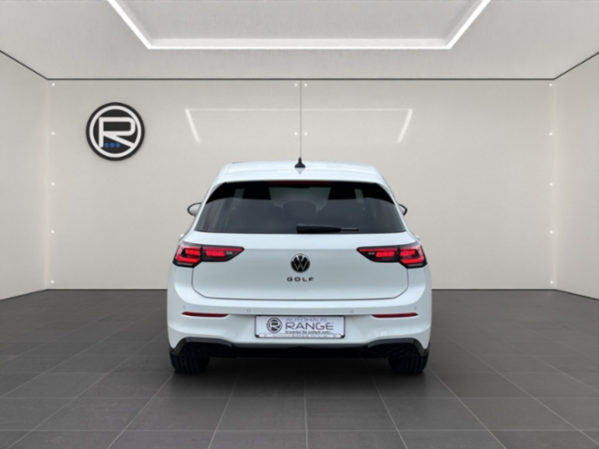 Volkswagen Golf R-Line