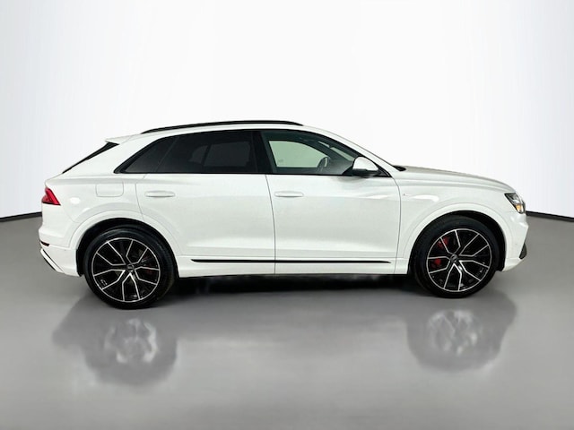 2023 Audi Q8