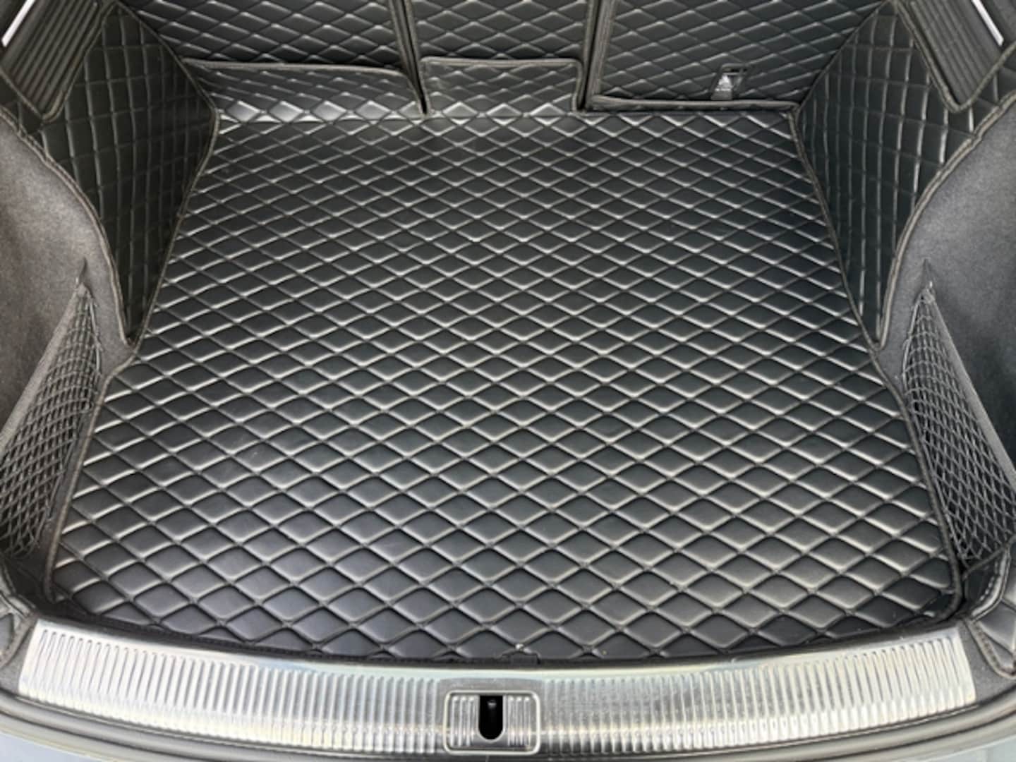 Bild über Audi SQ5 Sportback TDI 251 kW tiptronic - für weitere Informationen kontaktieren Sie den Audi Partner