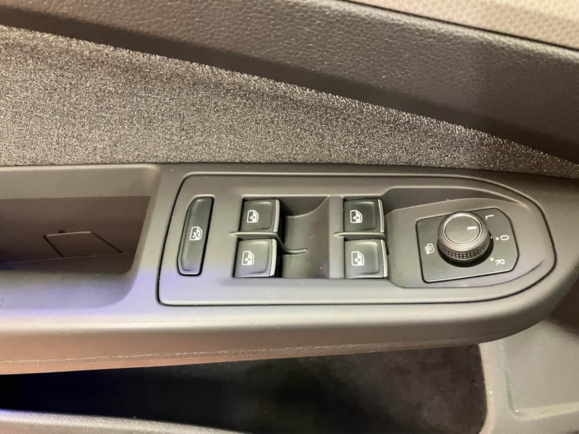 Volkswagen Golf MOVE