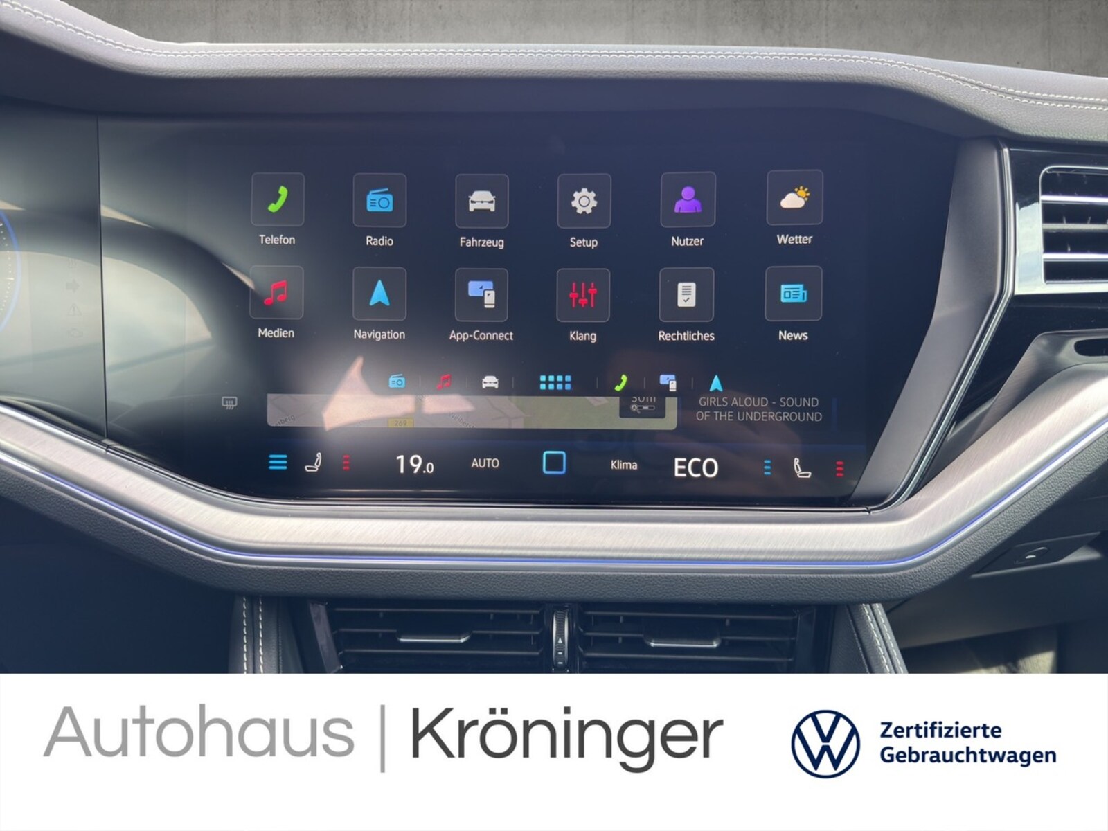 Volkswagen Touareg – Bild 17