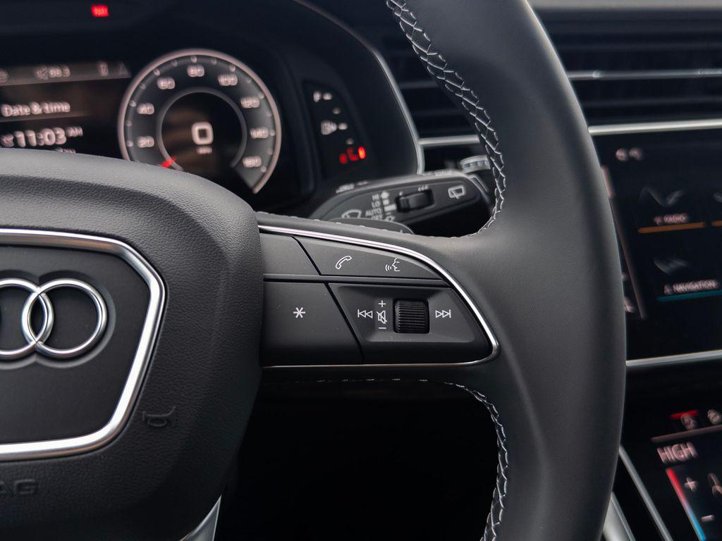 2026 Audi Q8 Prestige - Photo 15