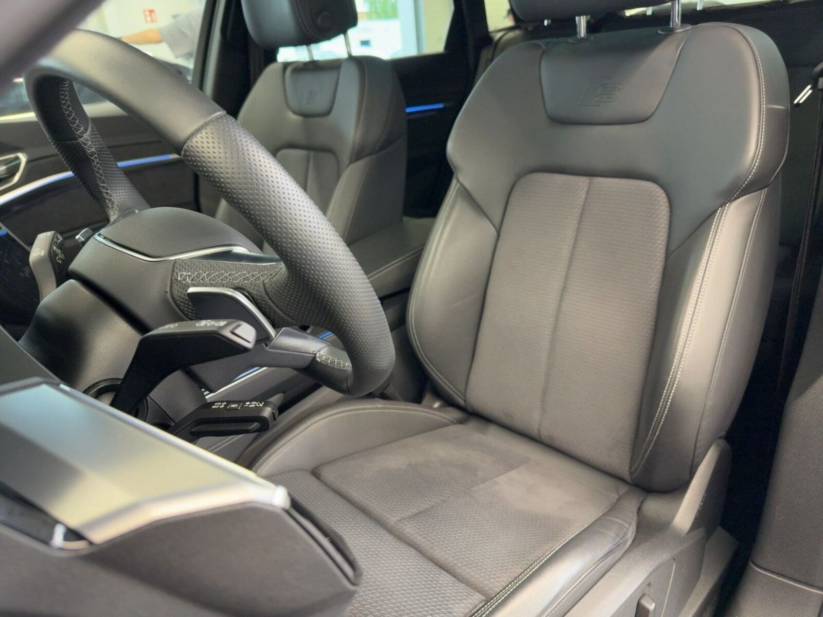 Audi SQ8 e-tron – Bild 17