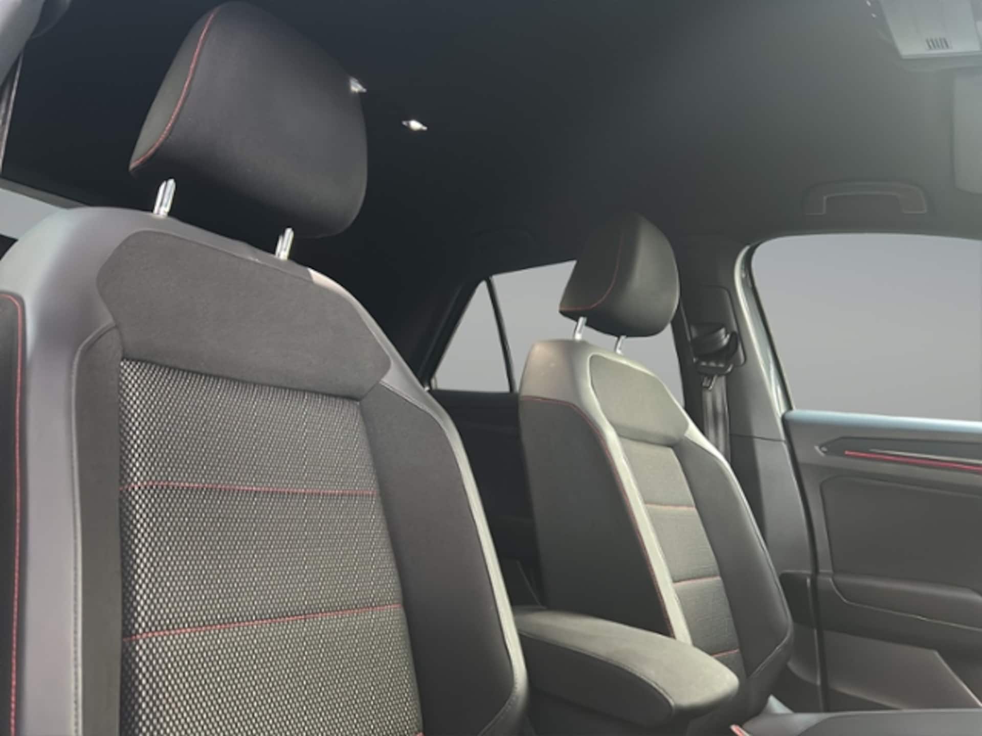 Volkswagen T-Roc Sport