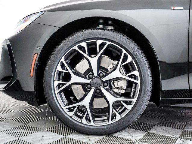 2026 Audi A6 Premium Plus - Photo 6