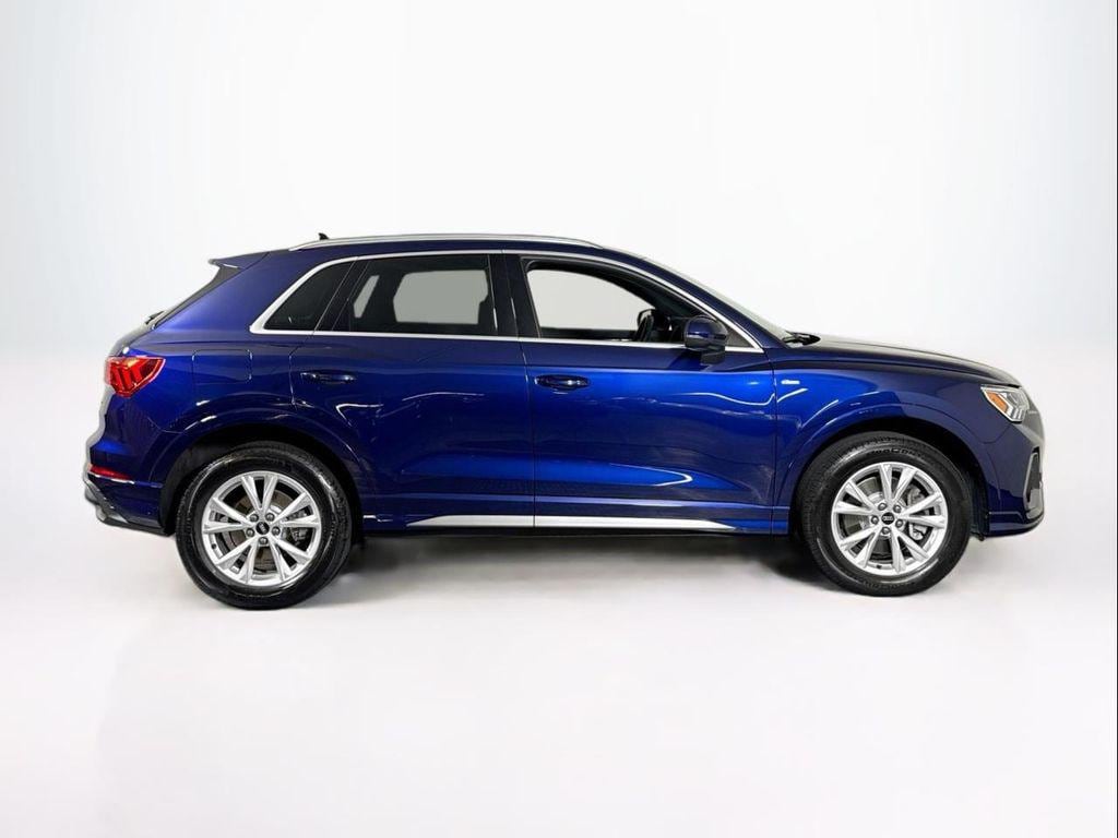 2025 Audi Q3 S Line Premium - Photo 6
