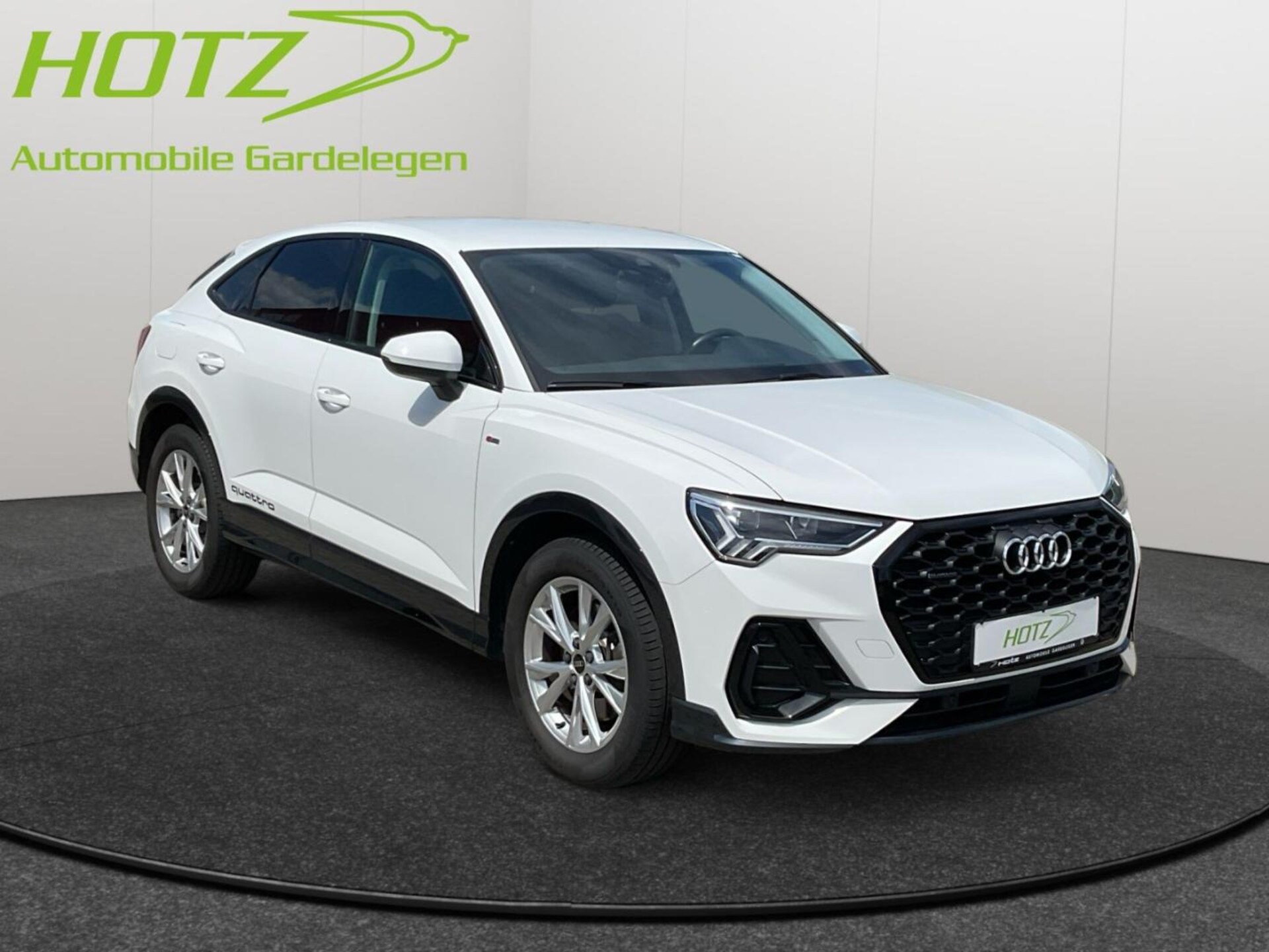 Audi Q3 Sportback S line
