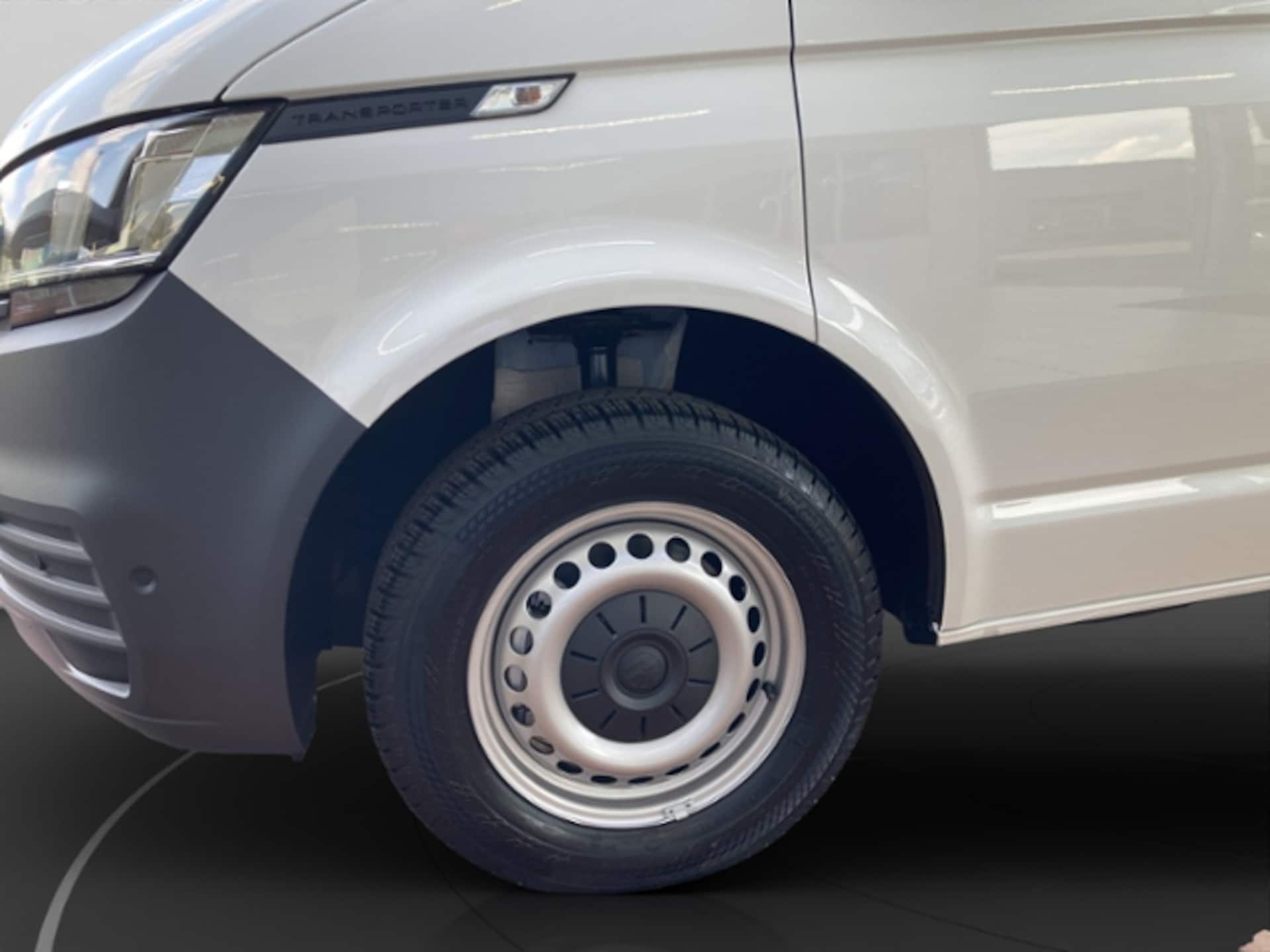 Volkswagen T6.1 Transporter Kasten langer Radstand