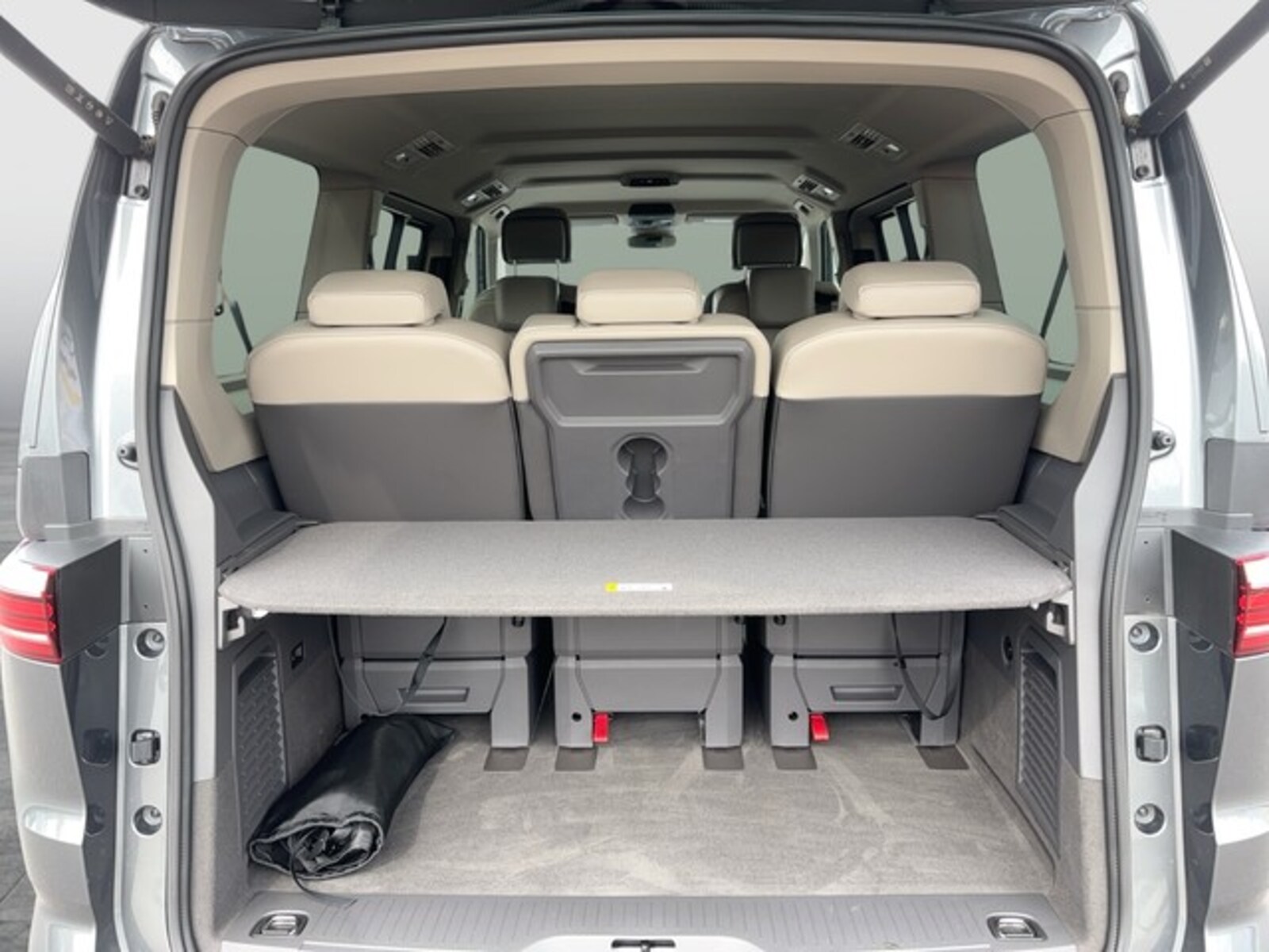 Volkswagen Multivan Langversion – Bild 11