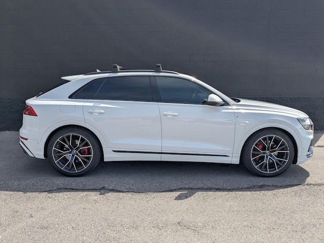 2023 Audi Q8