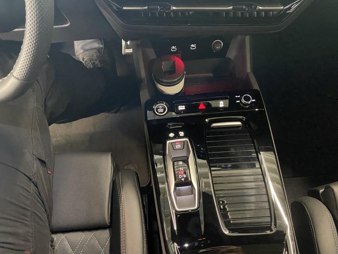 Bild über Audi Q6 SUV e-tron S line business e-tron performance 225 kW - für weitere Informationen kontaktieren Sie den Audi Partner