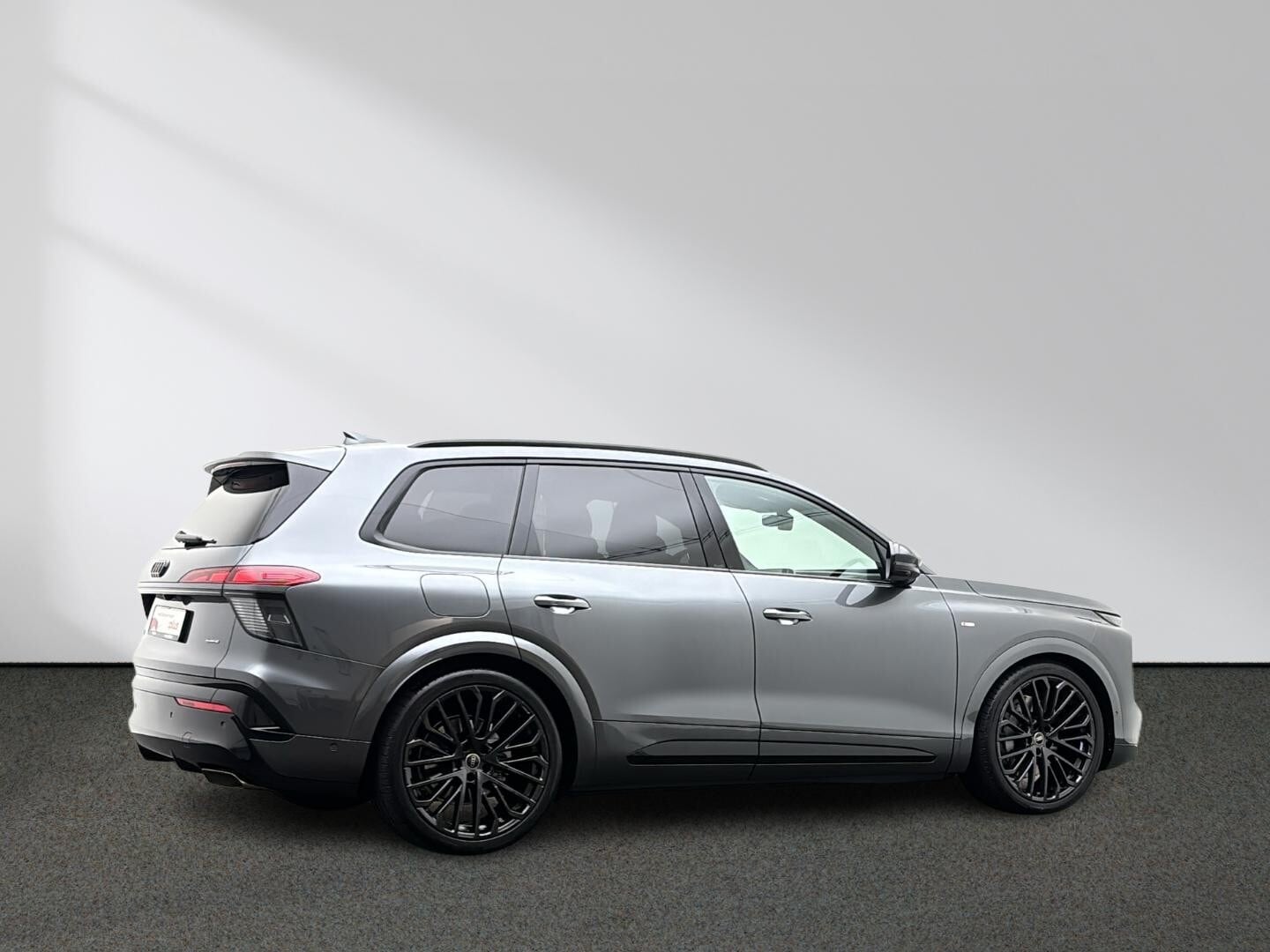 Bild über Audi Q7 SUV TDI quattro 220 kW tiptronic - für weitere Informationen kontaktieren Sie den Audi Partner