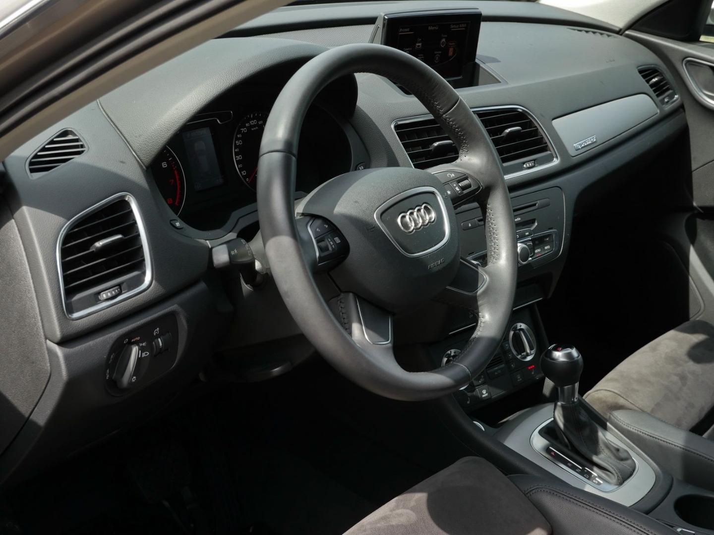 Image about Audi Q3 TFSI quattro S tronic