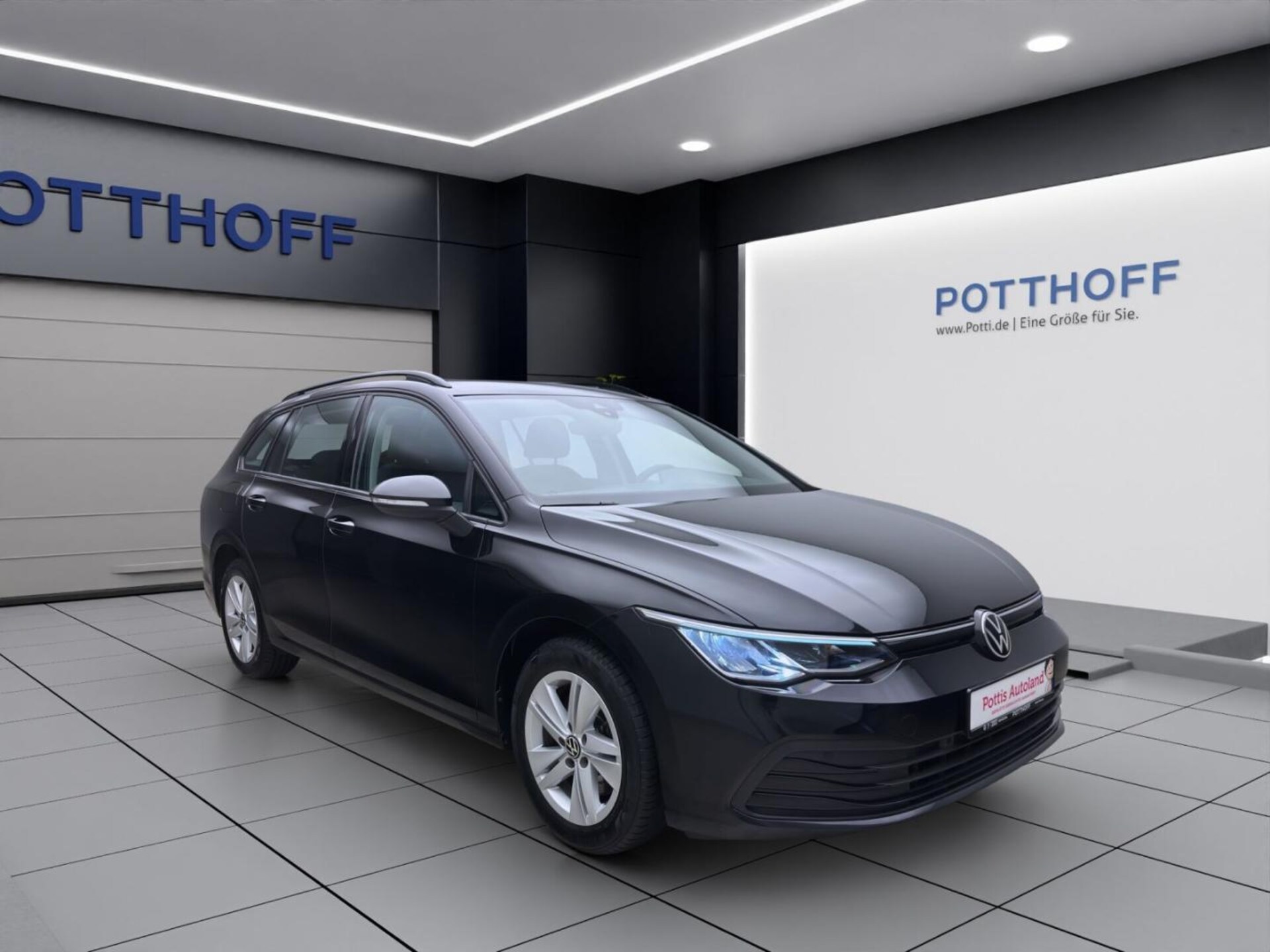 Volkswagen Golf Variant Life