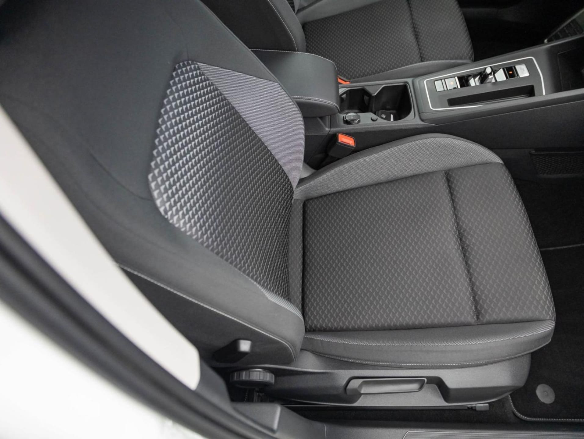 Volkswagen Golf Active