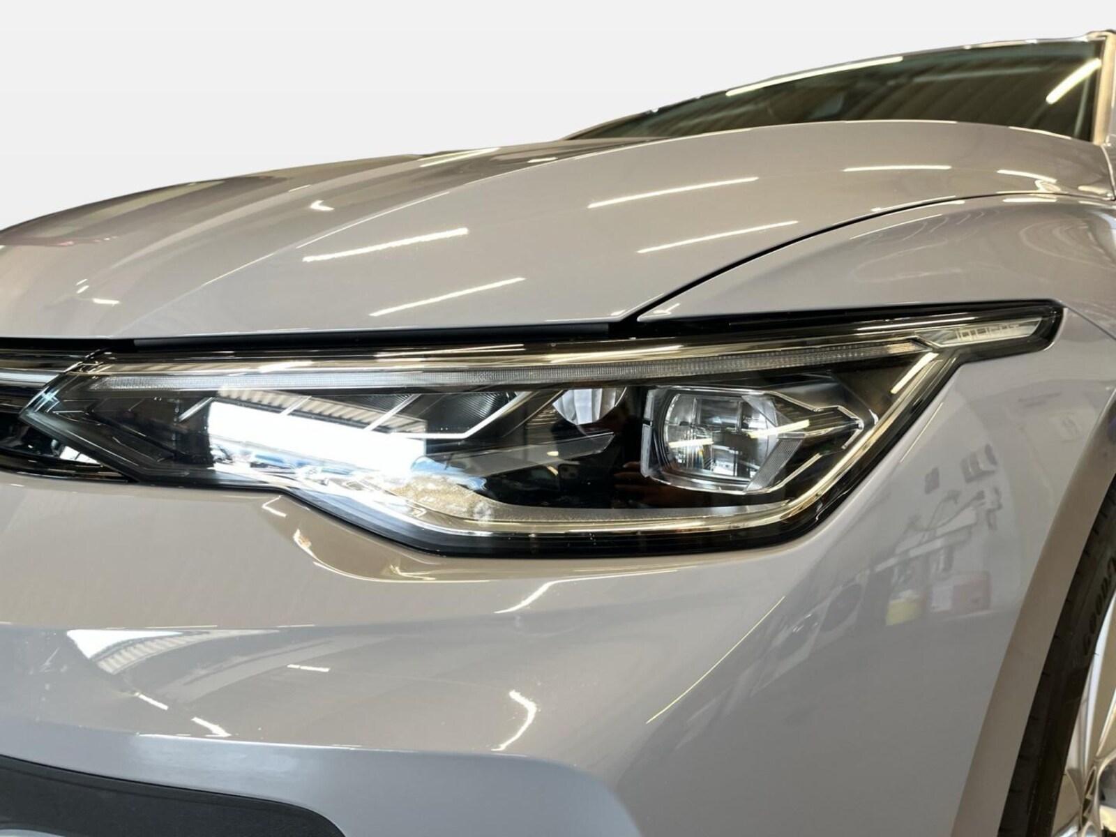 Volkswagen Golf Variant – Bild 13