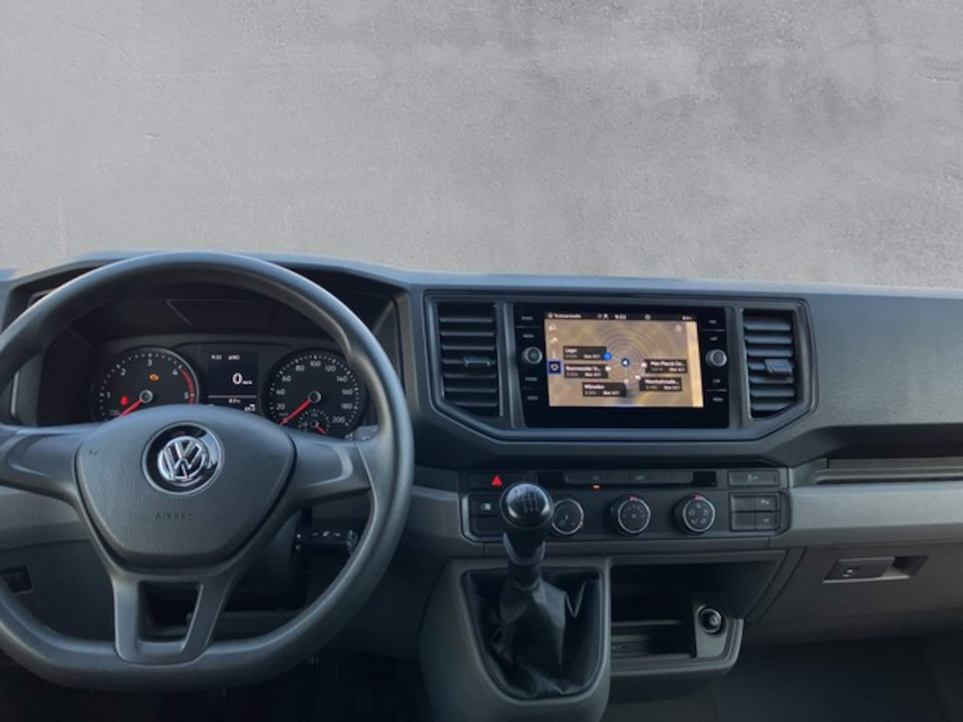 Volkswagen Crafter Kasten mittlerer Radstand