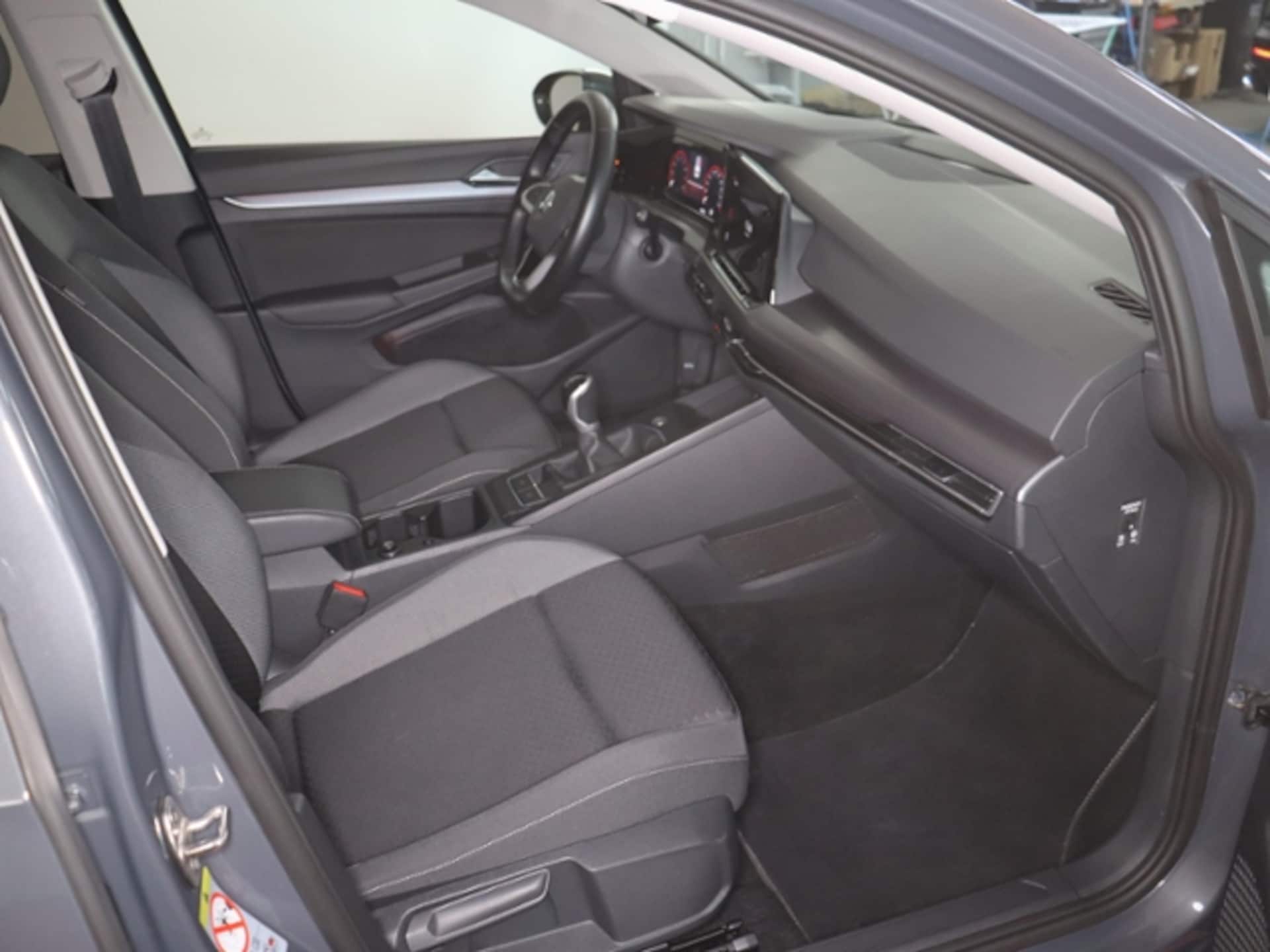 Volkswagen Golf Active