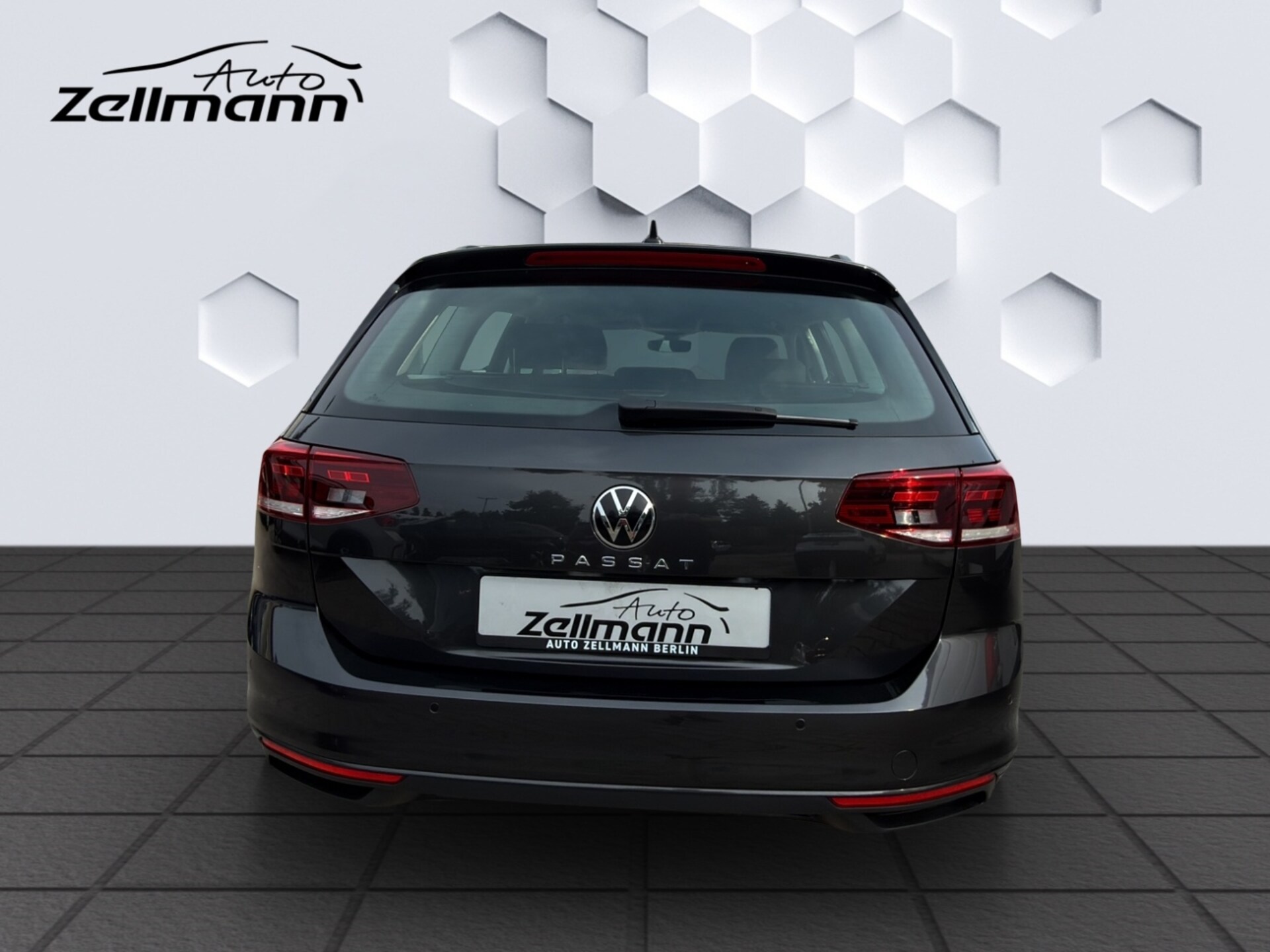 Volkswagen Passat Variant Basis-Modell