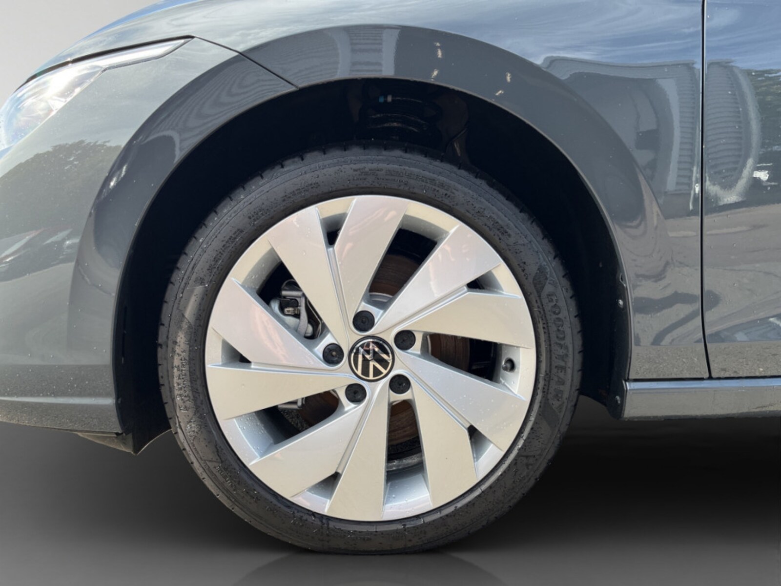 Volkswagen Golf Variant – Bild 9
