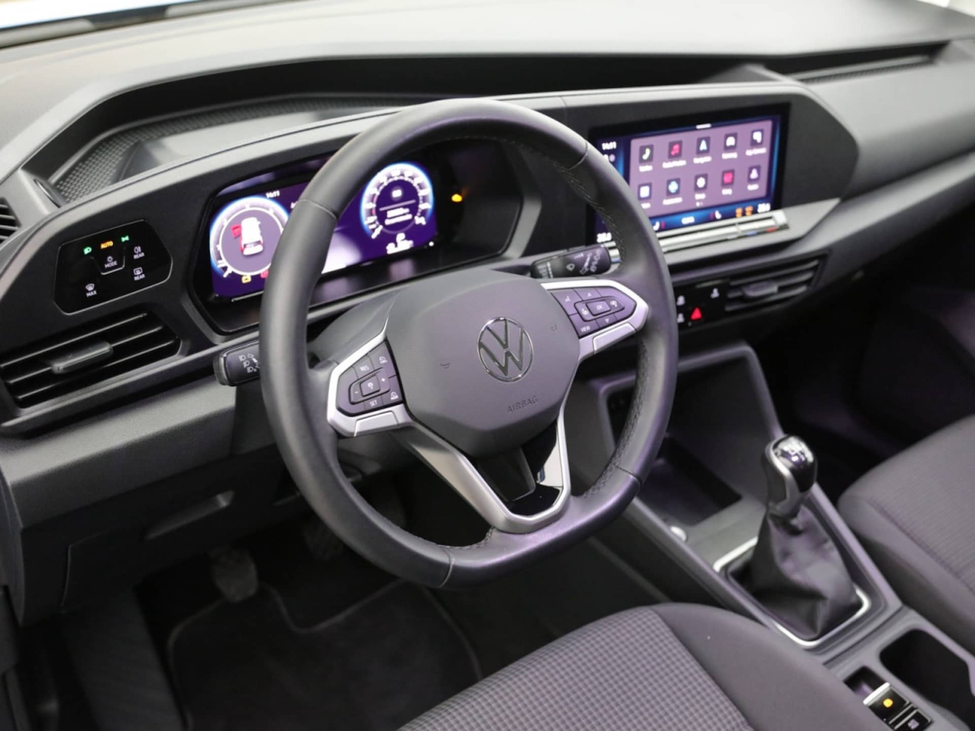 Volkswagen Caddy Basis-Modell