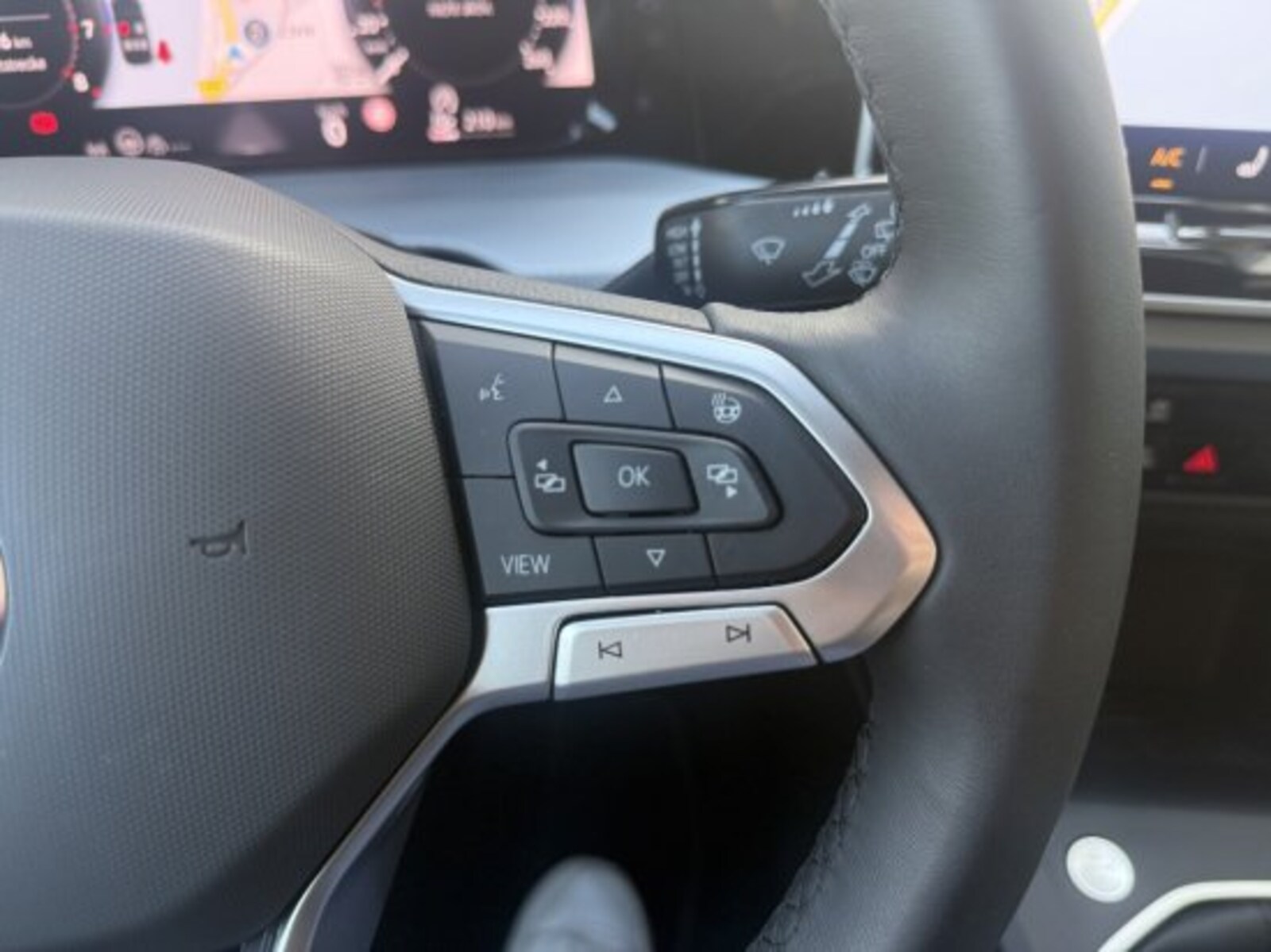 Volkswagen Golf Variant – Bild 14