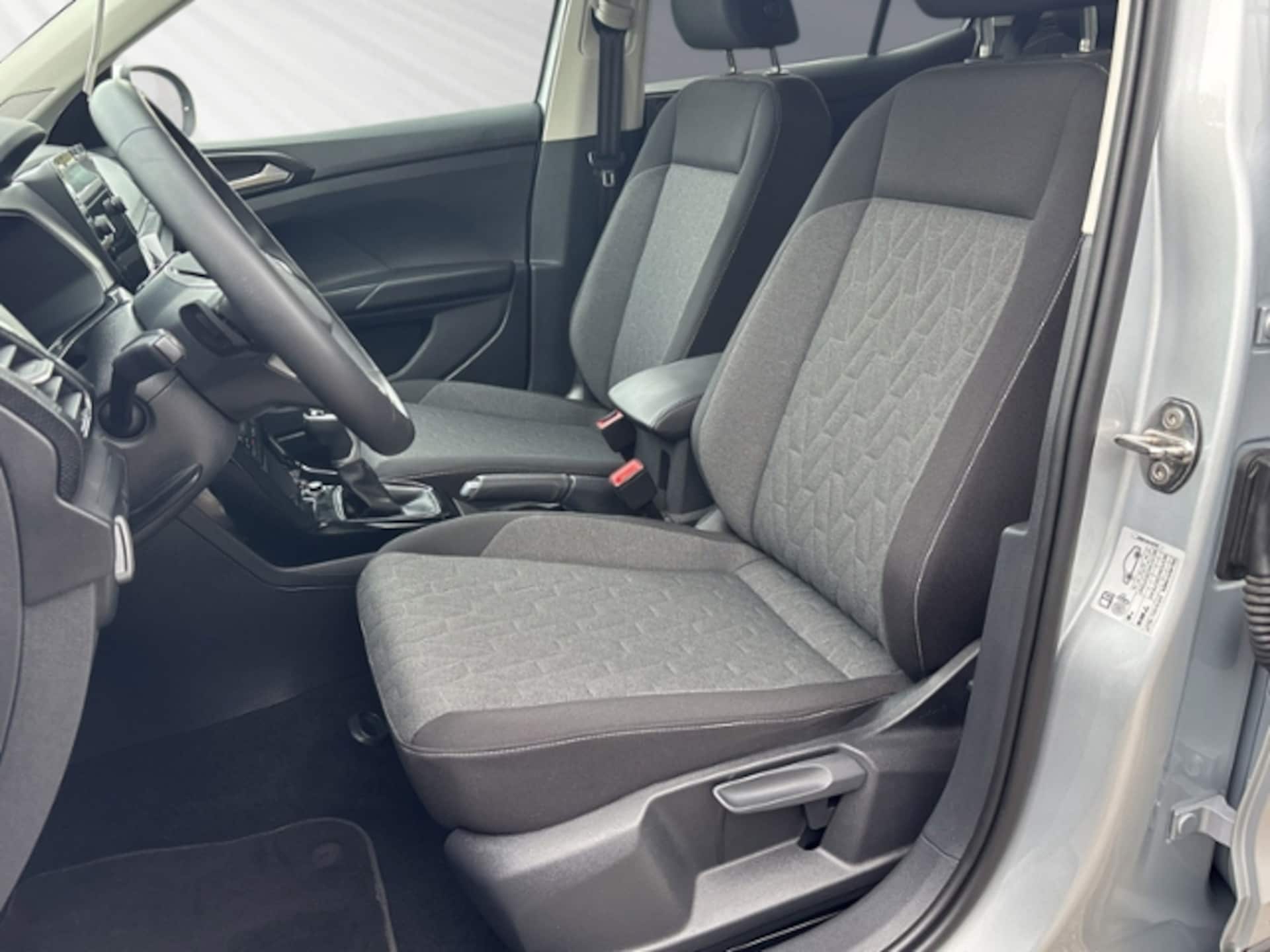 Volkswagen T-Cross Life