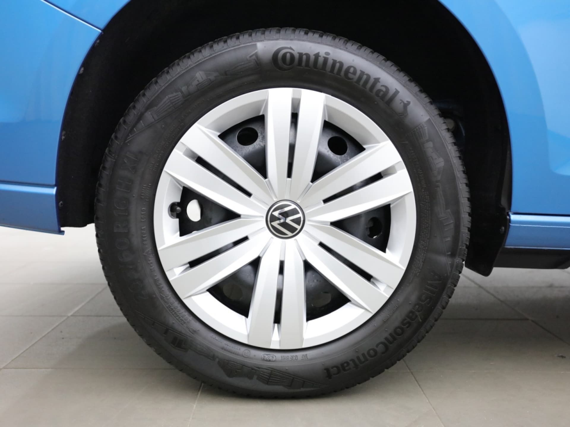 Volkswagen Caddy Basis-Modell