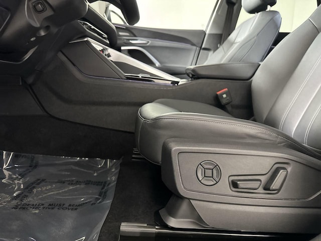 2025 Audi New Q5 Premium Plus - Photo 27