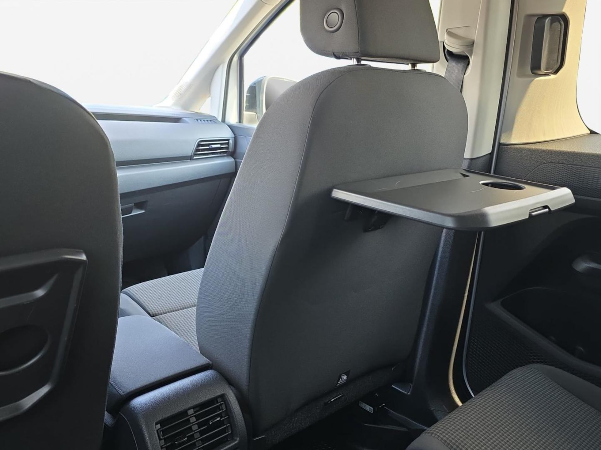 Volkswagen Caddy Maxi Basis-Modell