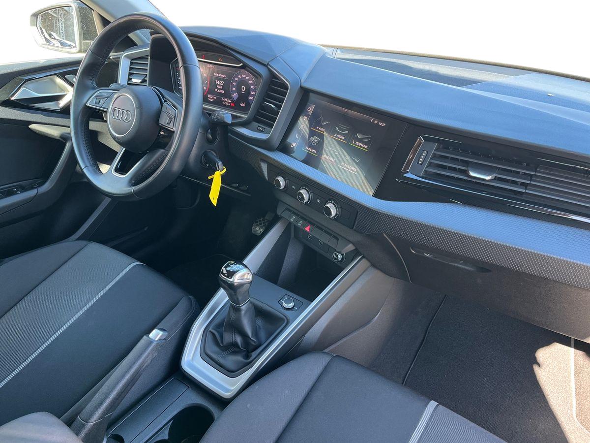 Image about Audi A1 Sportback Design 25 TFSI 70 kW (95 ch) 5 vitesses