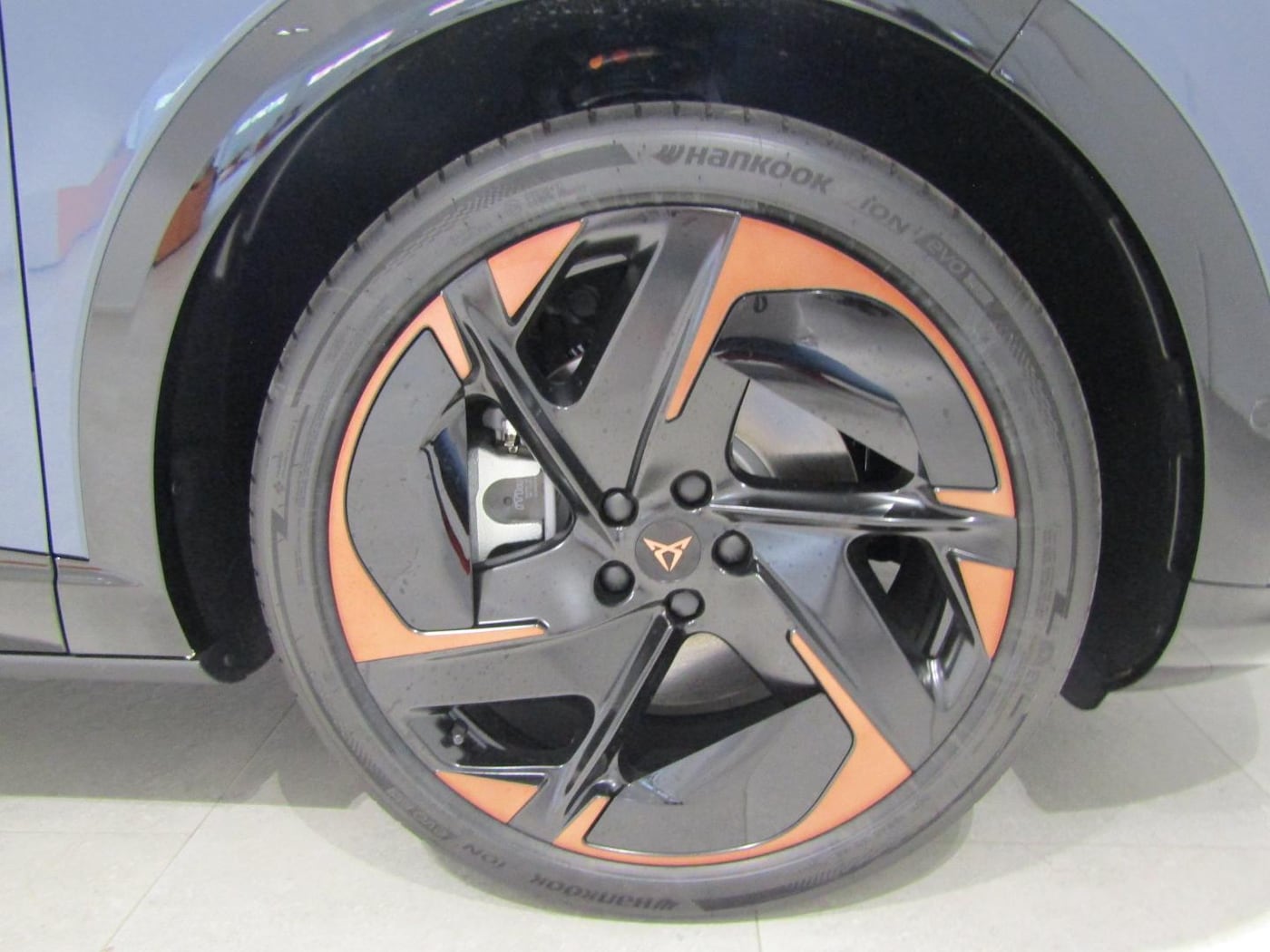 CUPRA Tavascan VZ First Edition Dual Motor AWD 77kWh 250 kW (340 CV) — photo 8