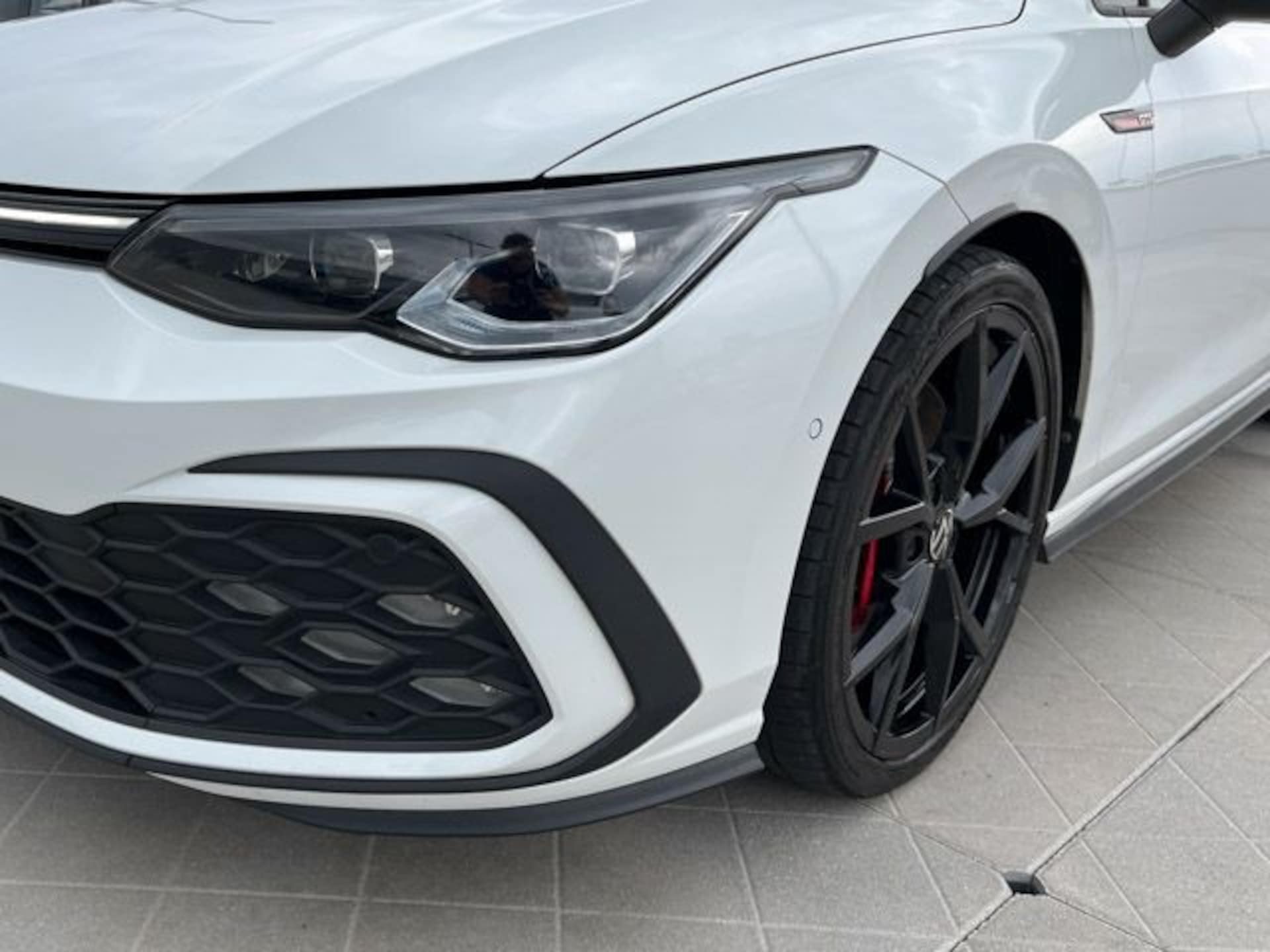 Volkswagen Golf GTI