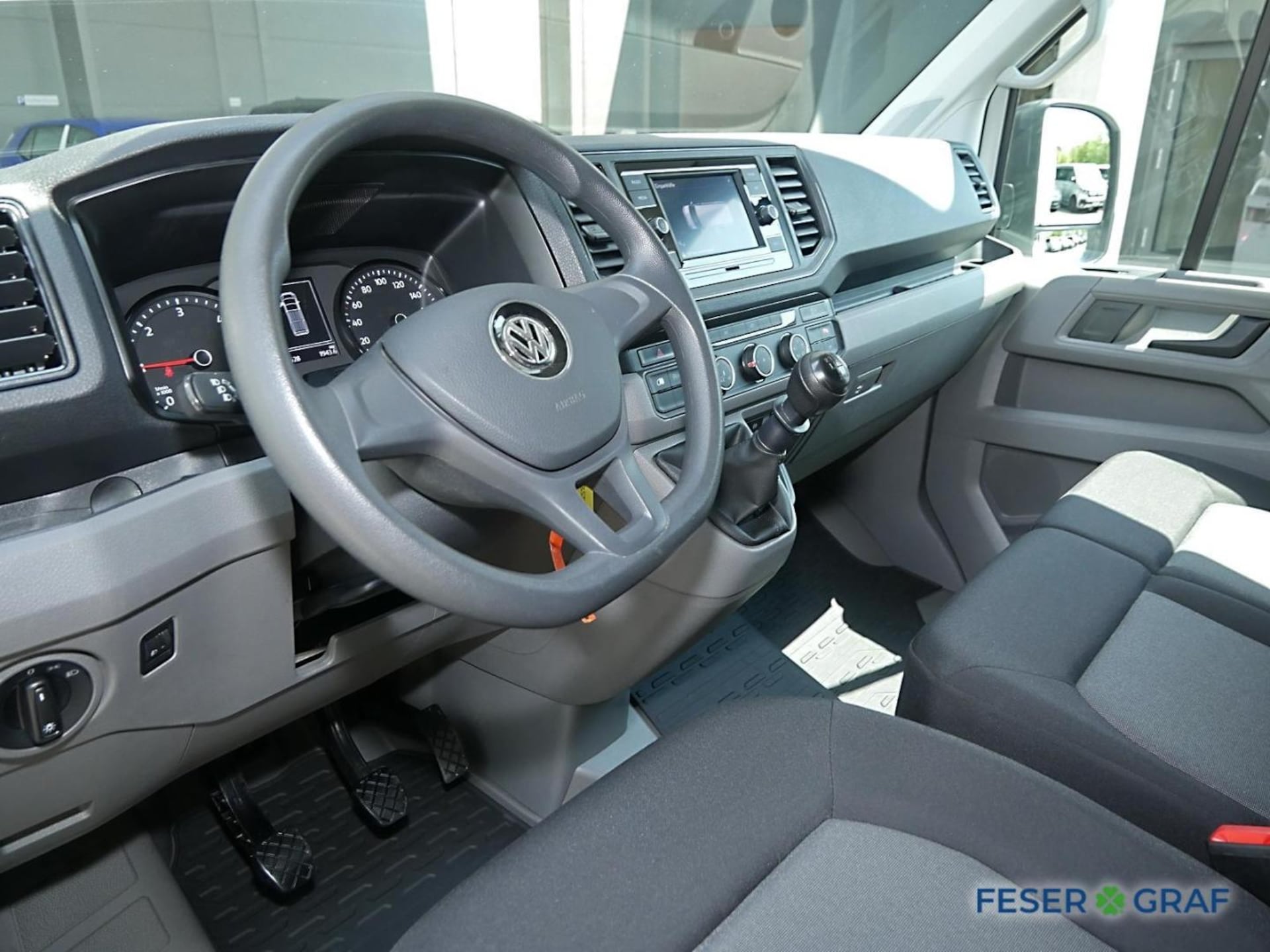 Volkswagen Crafter Kasten langer Radstand