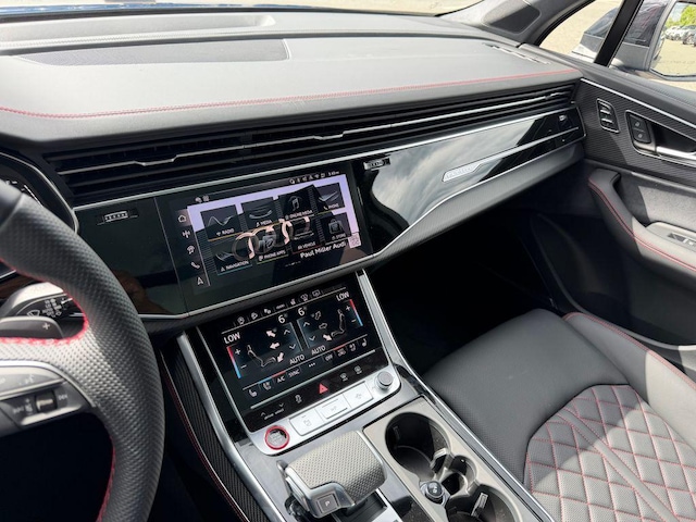 2026 Audi SQ7 Prestige - Photo 21