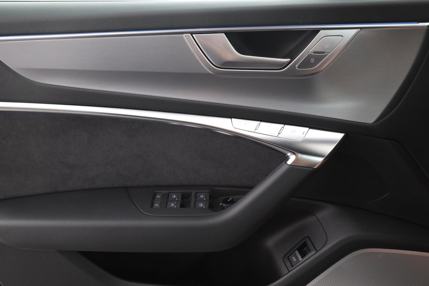Bild über Audi A6 Avant S line 55 TFSI quattro S tronic - für weitere Informationen kontaktieren Sie den Audi Partner