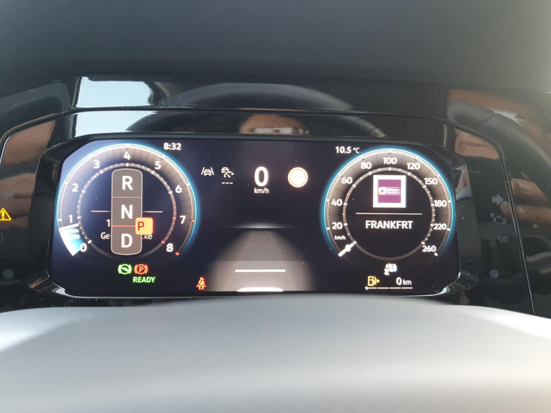 Volkswagen Golf Life