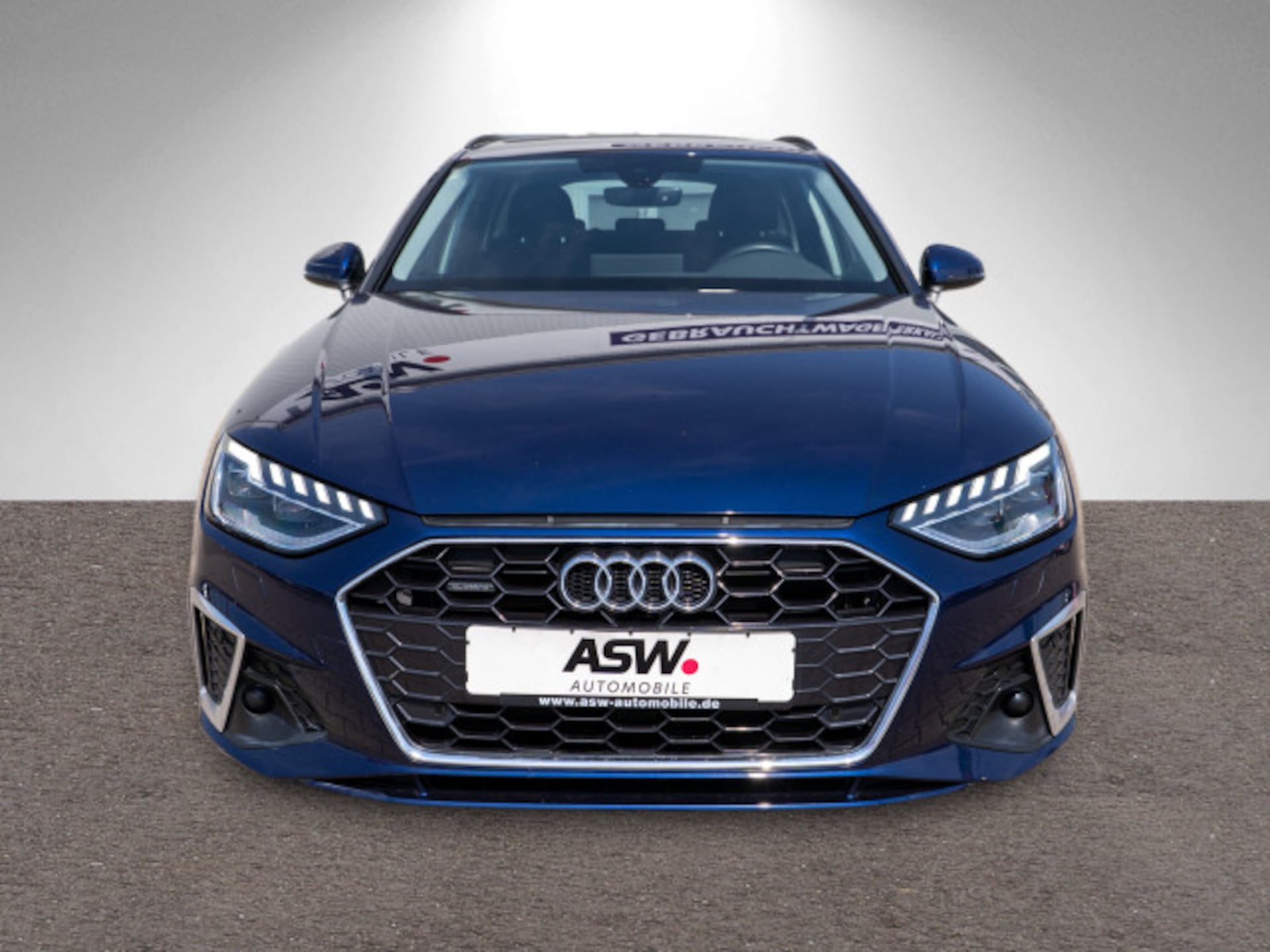 Audi A4 Avant S line