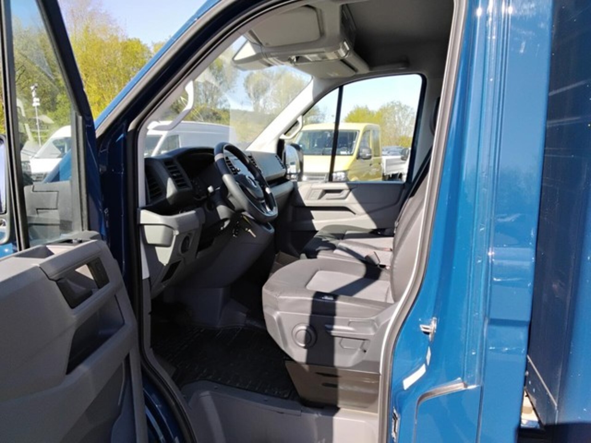 Volkswagen Crafter Einzelkabine langer Radstand